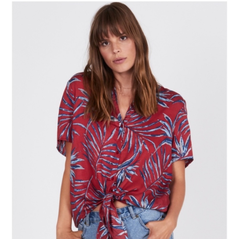 Amuse Society Ocean Vista Top